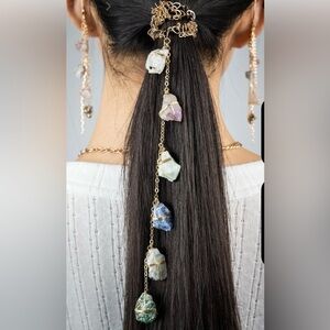 Ariana Ost Dripping Stones Hair Tie NWOT